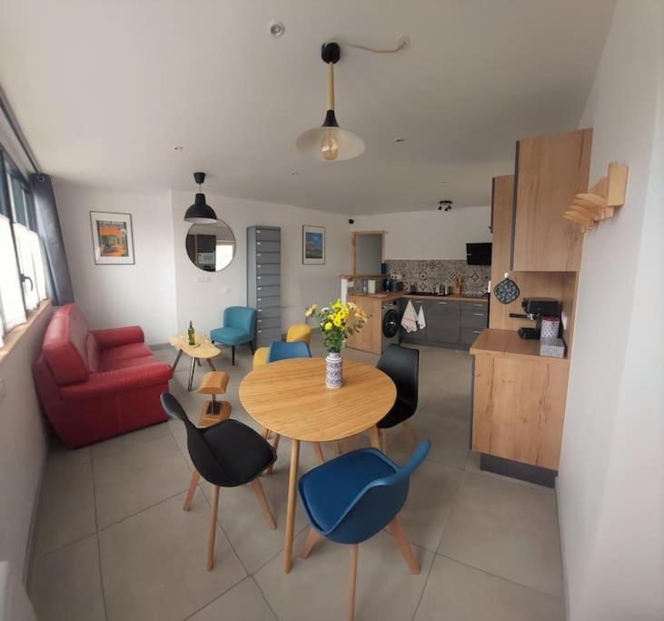 Le Cormoran Emplacement Ideal, Moderne Tres Equipe Thury-Harcourt-le-Hom Exteriör bild