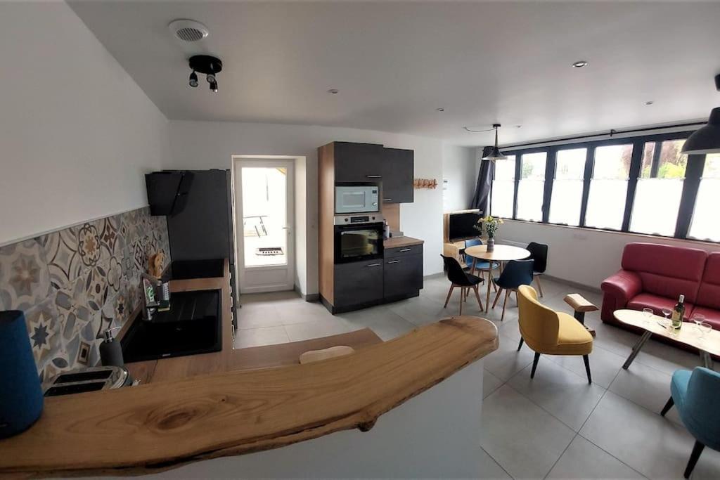 Le Cormoran Emplacement Ideal, Moderne Tres Equipe Thury-Harcourt-le-Hom Exteriör bild